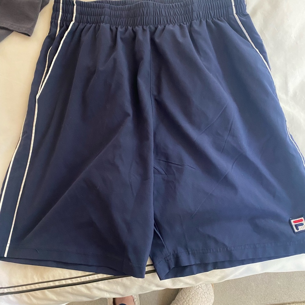 Men’s FILA shorts, new without tags, size US M